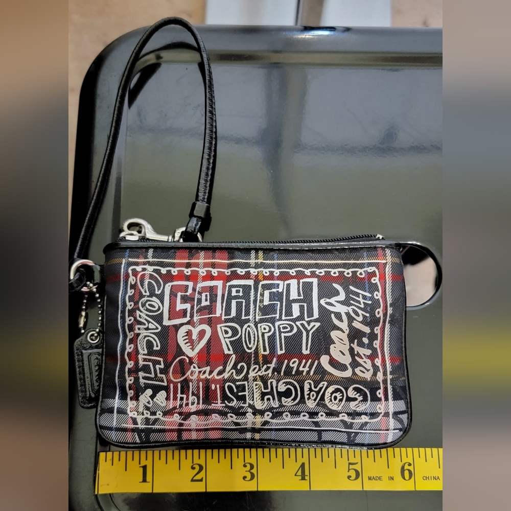 #556- COACH Poppy Black/ Red Plaid Wristlet - Picture 7 of 7
